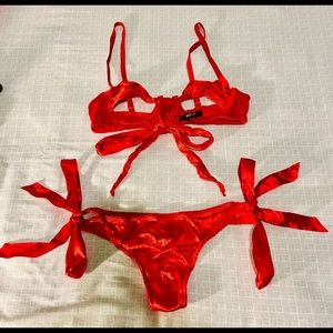 BOW BRA SET (New Without Tag)